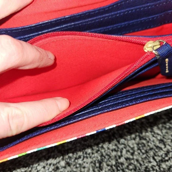 Dooney & Bourke Daphne multicolor Rainbow stripe crossbody Purse Colorful Chic - Picture 13 of 15